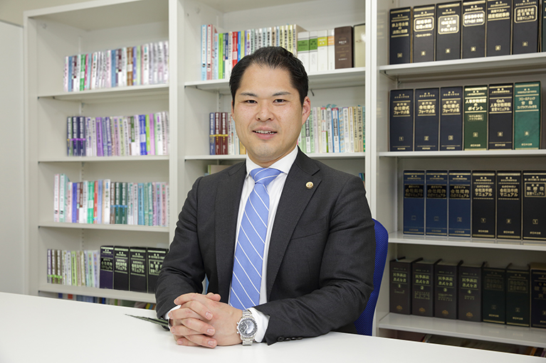 上野中央法律事務所 代表弁護士 中尾 信之(なかお・のぶゆき)